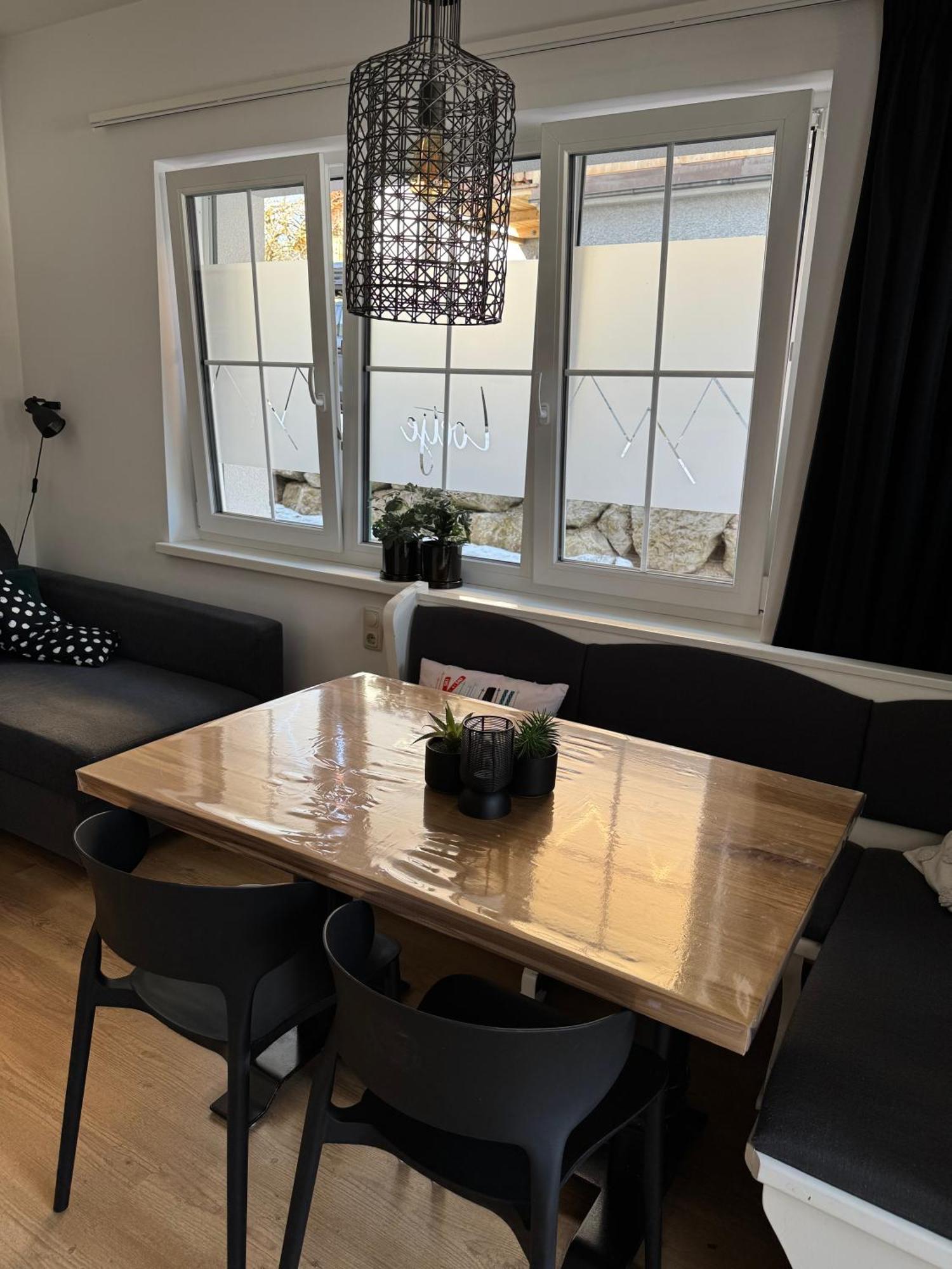 Loetje Apartment โกเซา ภายนอก รูปภาพ